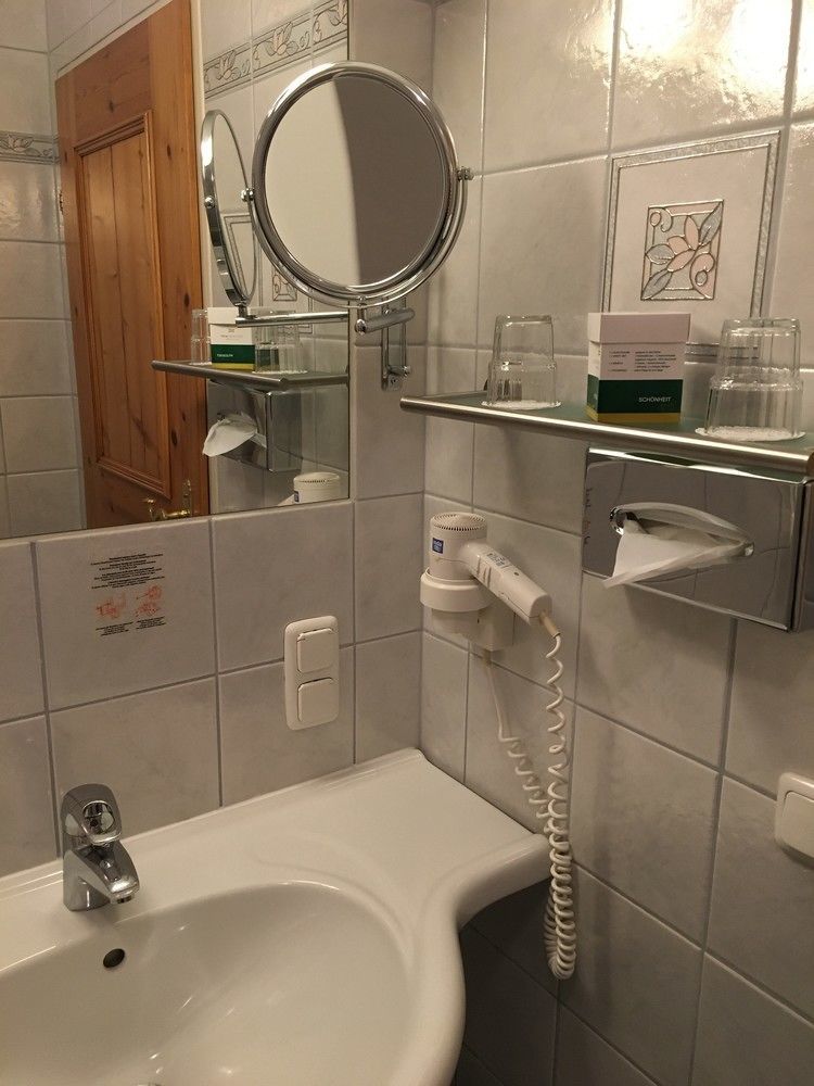 Hotel Brueckenwirt 4*