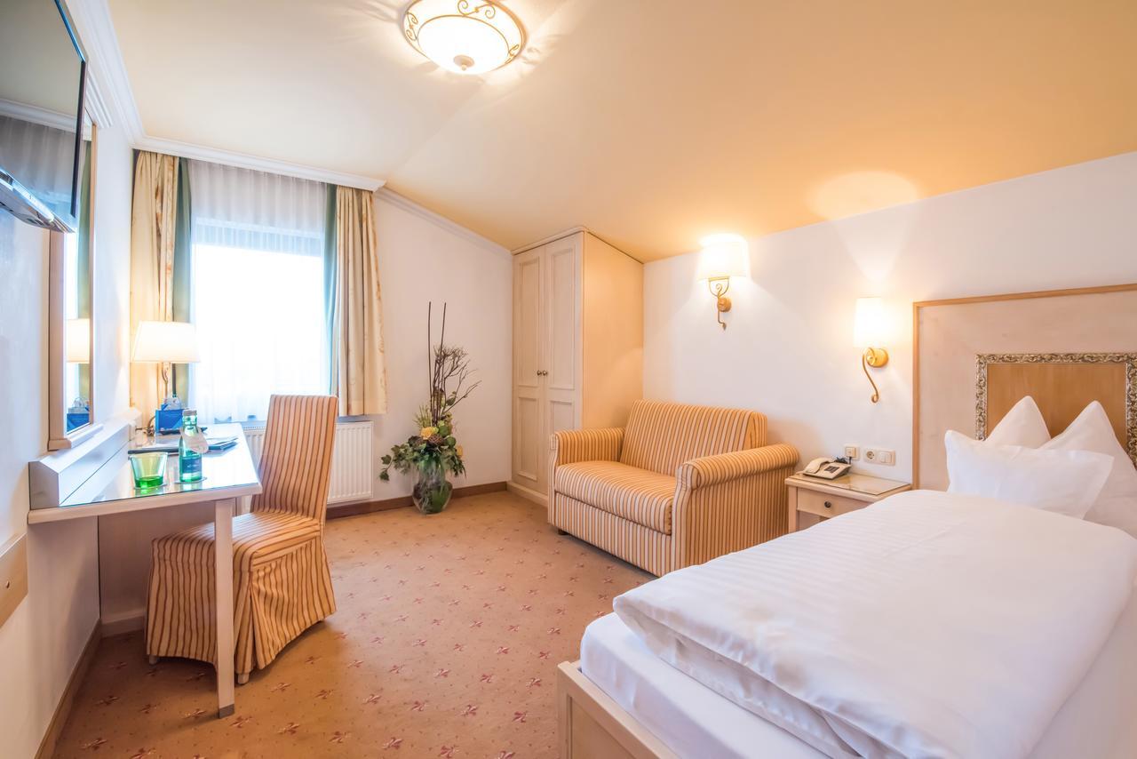 Brueckenwirt Hotel